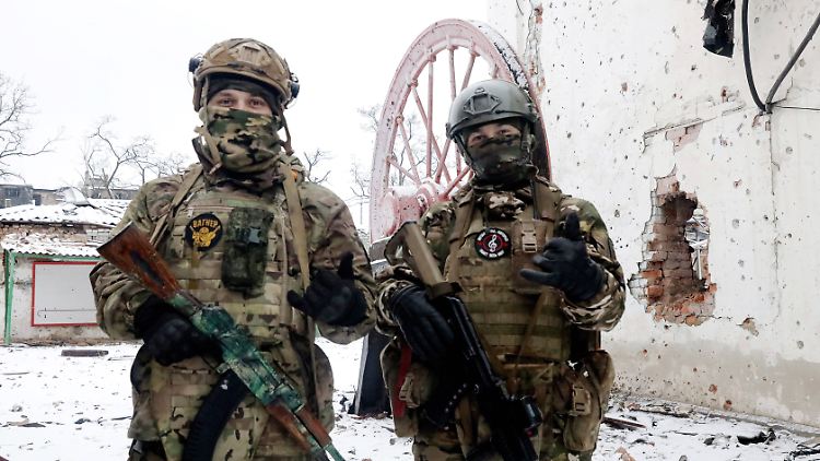 Seine Kämpfer würden nicht ausreichend mit Munition versorgt, beklagt der Chef der Wagner-Gruppe.
