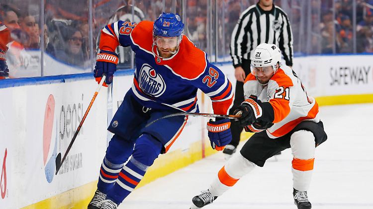 Auf dem Weg zu seinem 34. Saisontor: Leon Draisaitl.