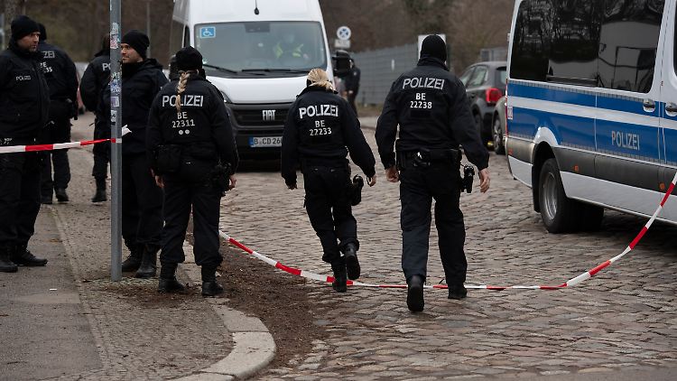 Die Polizei konnte den mutmaßlichen Täter nahe des Parks, in dem die Leiche gefunden wurde, festnehmen. 