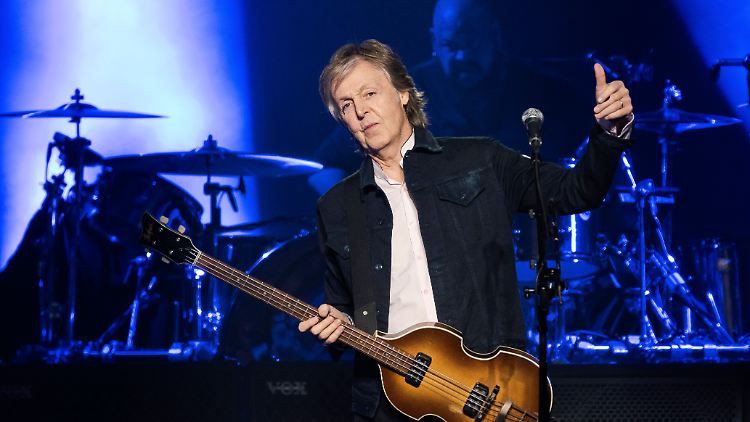 Ex-Beatle Paul McCartney hat für einen Stones-Song einen Part eingespielt.