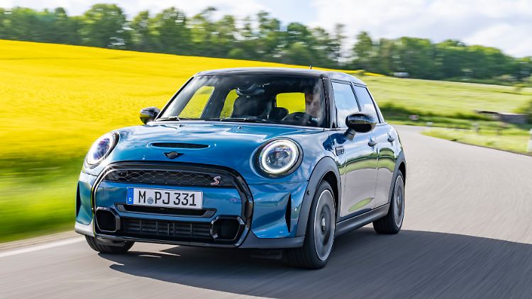 Die Premium-Flitzer von Mini stoßen nach wie vor auf großes Käufer-Interesse.