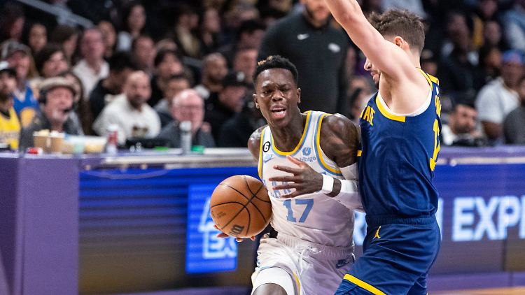 "Jetzt kriege ich auch den Ball. Der Ball läuft durch mich, da habe ich dann auch ein besseres Gefühl", sagt Dennis Schröder.