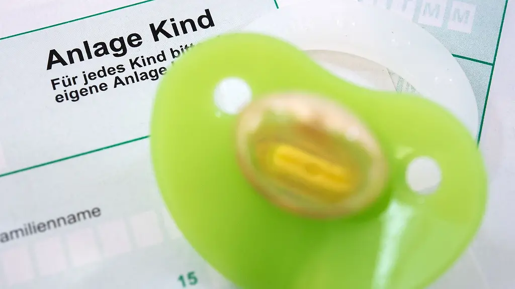 Lohnt-sich-fuer-Eltern-eher-das-Kindergeld-oder-der-Kinderfreibetrag-Das-Finanzamt-prueft-das-im-Rahmen-der-Steuererklaerung-automatisch