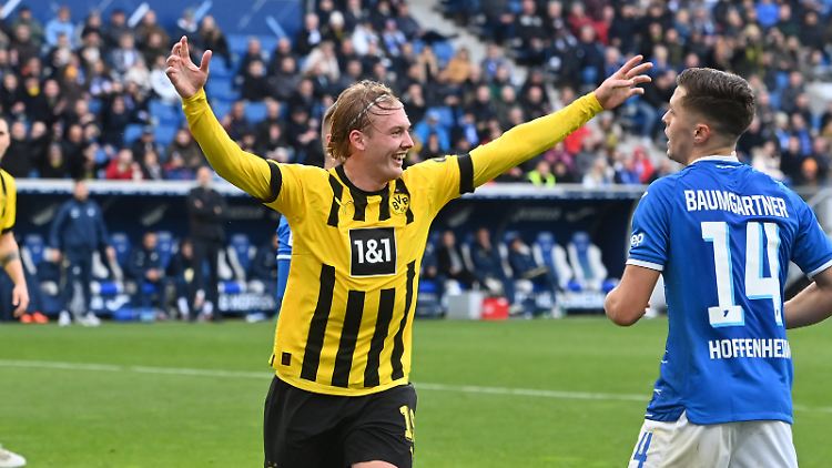 Julian Brandt schoss Borussia Dortmund gegen Hoffenheim an die Bundesligaspitze.