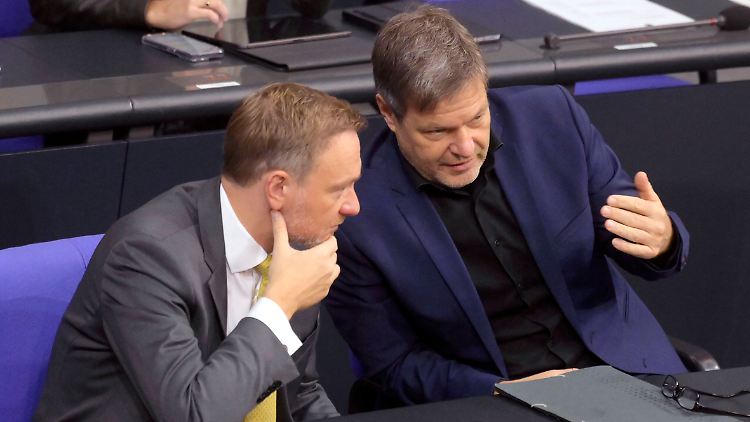Zwischen Lindner und Habeck scheint es immer auf und ab zu gehen. Zuletzt standen die Zeichen mal wieder auf Frust. So wie regelmäßig zwischen Grünen und FDP.