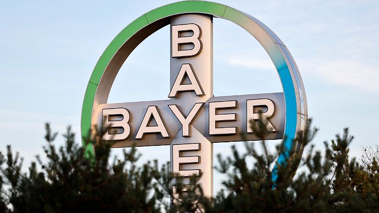 "Ich übergebe meinem Nachfolger ein strategisch sehr gut aufgestelltes Unternehmen", sagte der scheidende Bayer-Chef Baumann.