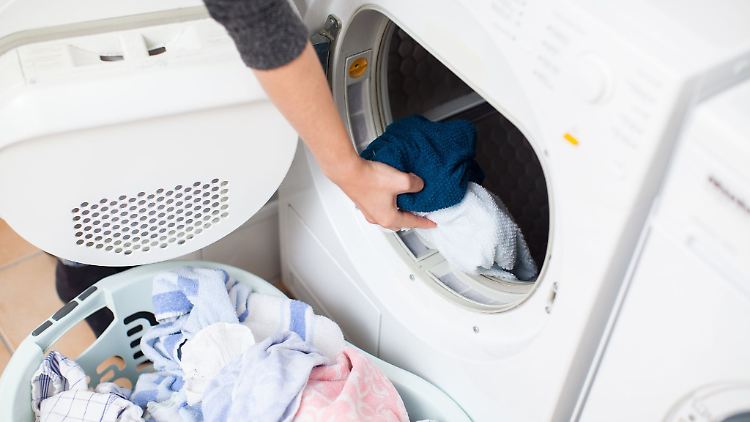 Ein moderner Wäschetrockner verursacht rund 500 Euro Stromkosten in zehn Jahren.