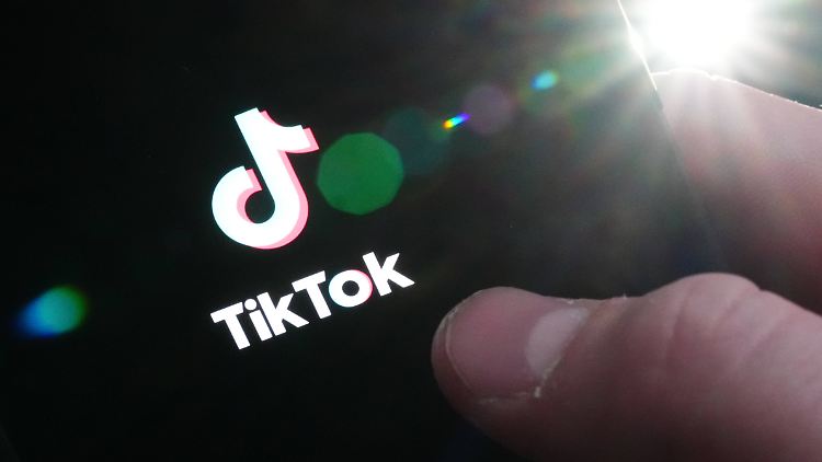 Vieles an Tiktok sei mit dem westlichen Verständnis von Menschenwürde, Gleichberechtigung und Minderheitenschutz nicht in Einklang zu bringen, meint Rüdiger Trost von WithSecure.