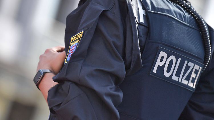 Die Chatgruppe von Beamten des ersten Frankfurter Polizeireviers war im Zusammenhang mit den Ermittlungen zu den "NSU 2.0"-Drohschreiben aufgedeckt worden.