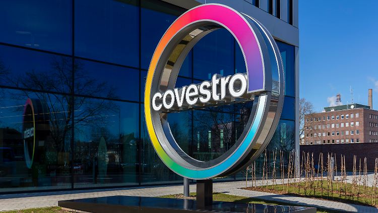 Covestro meldet für 2022 einen dreistelligen Millionenverlust.