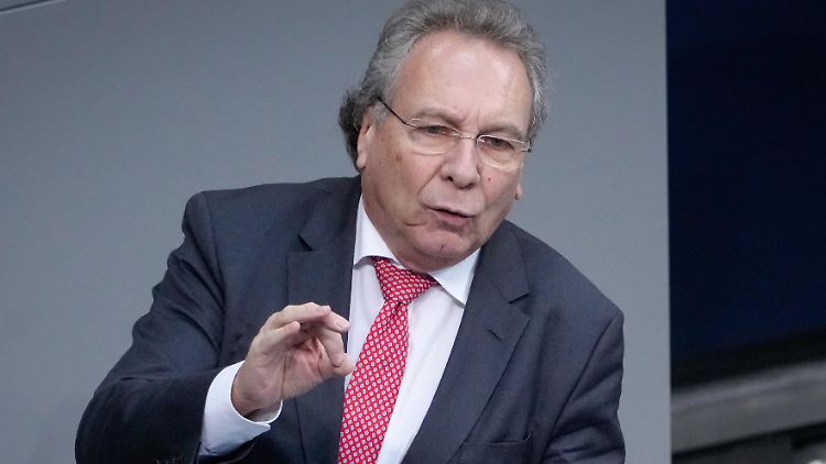 Hat einen solchen Vorgang nach eigener Aussage in 18 Jahren parlamentarischer Arbeit noch nicht erlebt: Linkenabgeordneter Klaus Ernst. 
