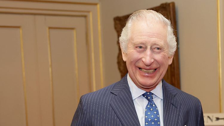 Kann bald auf einem frisch geputzten Thron Platz nehmen: König Charles III.
