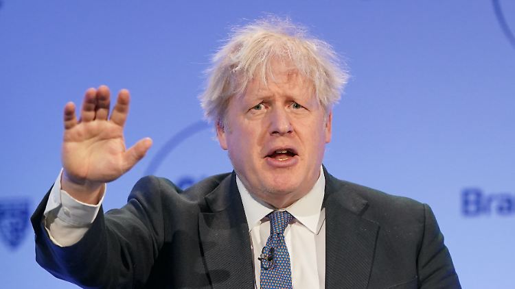 Meldet sich nach der Einigung zum Nordirland-Streit zwischen Premierminister Rishi Sunak und EU-Kommissionschefin Ursula von der Leyen zu Wort: Brexit-Baumeister Boris Johnson.