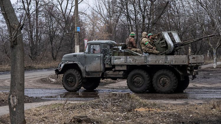 Die USA haben der Ukraine neue Militärhilfe zugesagt.
