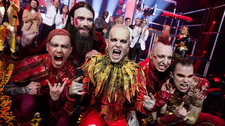 Fahren mit "Blood & Glitter" nach Liverpool: Lord Of The Lost.