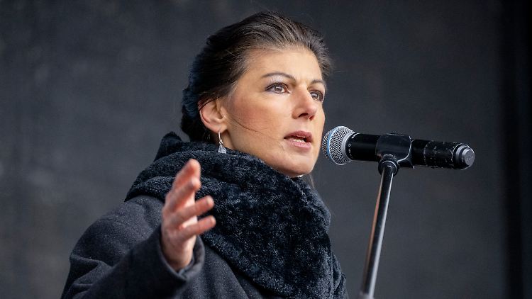 Wagenknecht hatte zuletzt scharfe Kritik an ihrer Partei geübt und war mit abweichenden Positionen regelmäßig angeeckt.