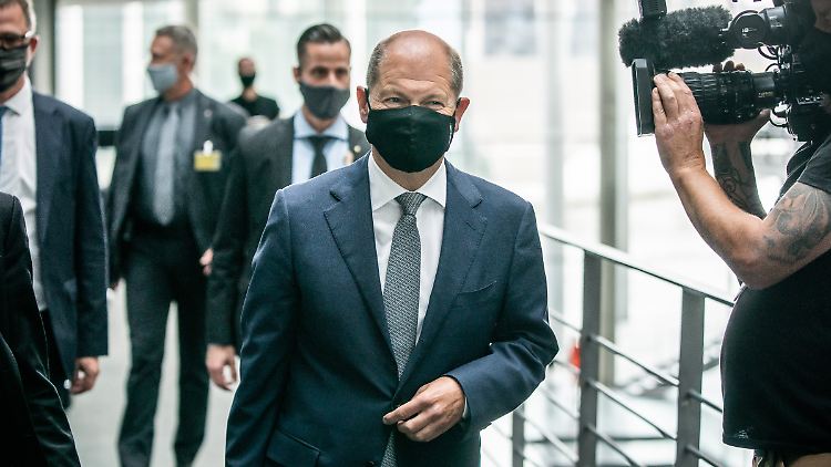 Im Bundestag konnte sich Scholz nach eigenen Angaben noch an ein Treffen mit Warburg-Bank-Gesellschaftern erinnern.