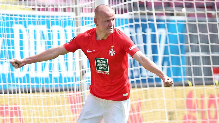 Adam Hlousek trug zweimal das Trikot des 1. FC Kaiserslautern.