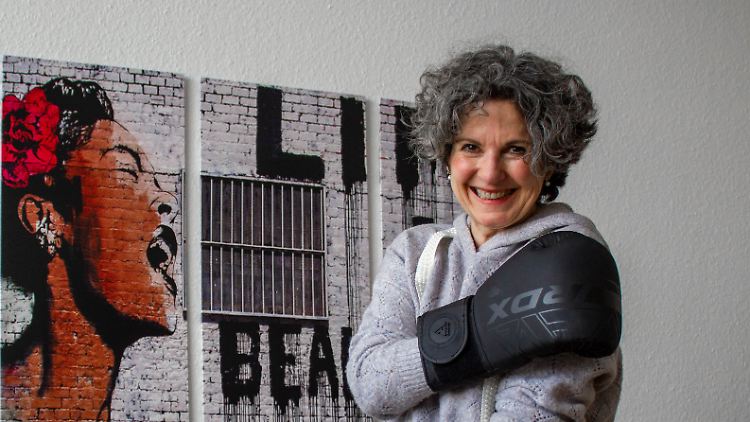 Professorin Dr. Gabriela Jaskulla zeigt sich zum Weltfrauentag kämpferisch. 