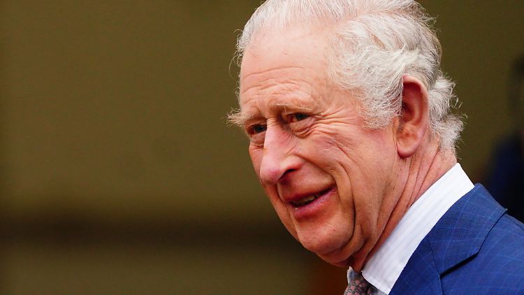 Der Buckingham Palast wird derzeit renoviert, offiziell lebt König Charles mit seiner Gemahlin Camilla deshalb im Clarence Haus.