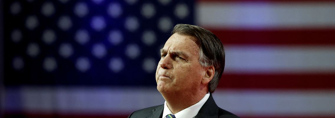 2023-03-04T220915Z_1694029261_RC26NZ95P4NO_RTRMADP_3_USA-ELECTION-CPAC.JPG