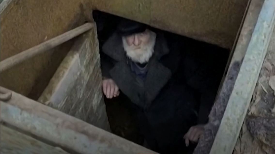 senior-bunker-donezk.JPG
