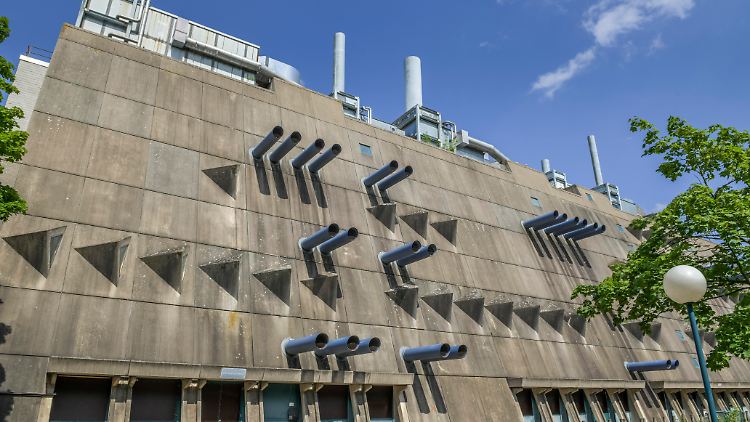Die "Zentralen Tierlaboratorien" der Freien Universität Berlin, "Mäusebunker" genannt, sollten erst abgerissen werden - mittlerweile stehen sie unter Denkmalschutz.