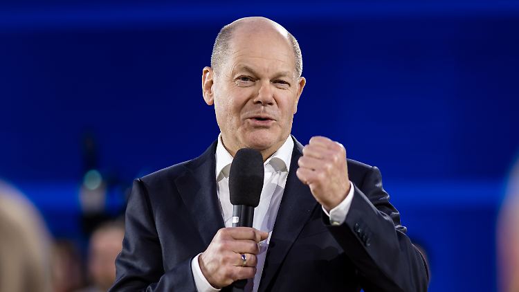 Kanzler Scholz ist beim Wachstum der deutschen Wirtschaft sehr optimistisch. 