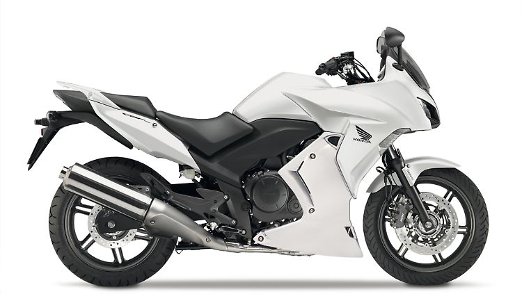 Für die Honda CBF 1000 gibt es eine Sonderlackierung zum Geburtstag.