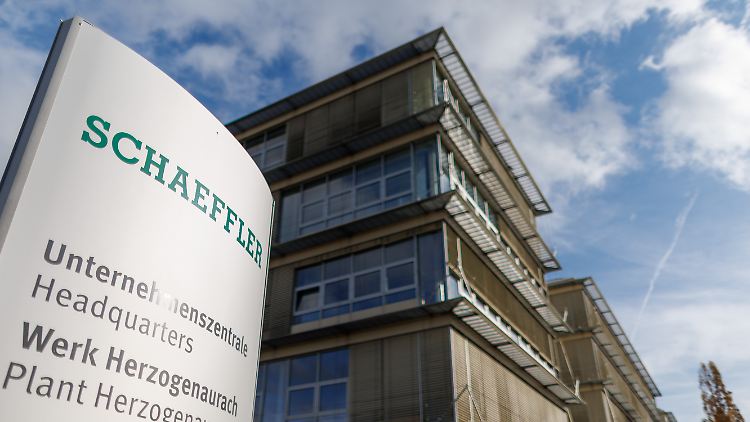 Berichten zufolge wurde der Vertrag bereits im Dezember unterschrieben, russische Genehmigungen stehen aber noch aus.