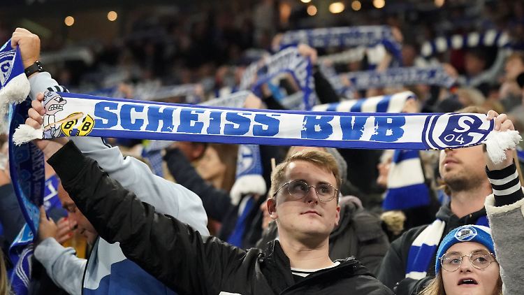 Nach Sympathien muss auf der Tribüne niemand fragen.