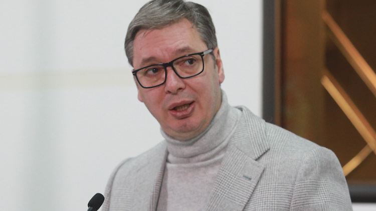 Serbiens Präsident Vucic will den Kosovo "weder de facto noch de jure" anerkennen. 