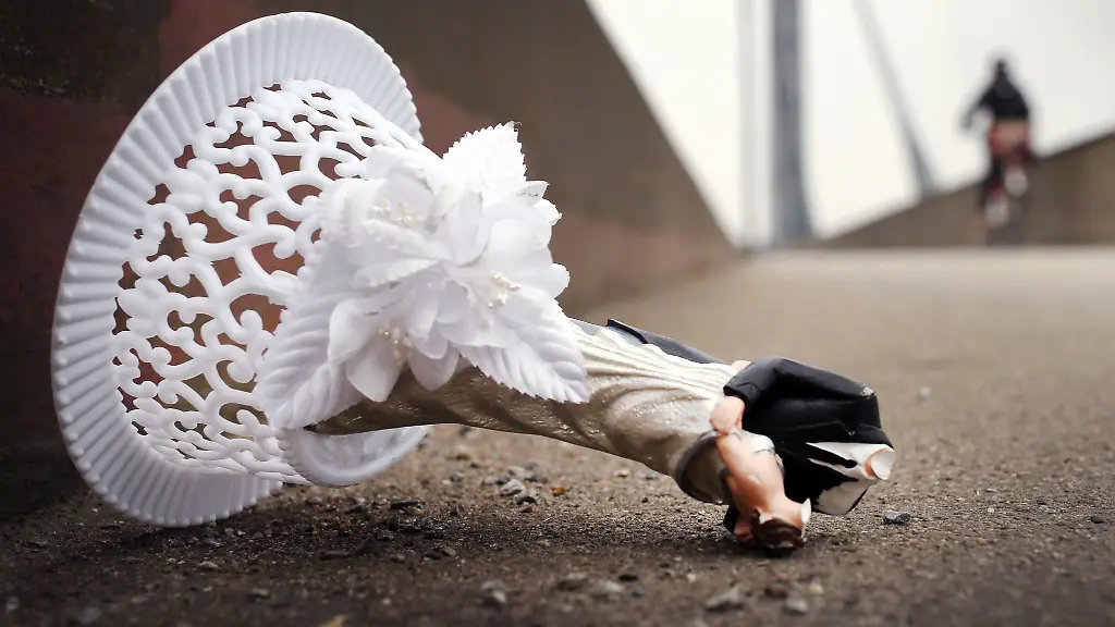 Der-Rest-einer-Hochzeitsdekoration