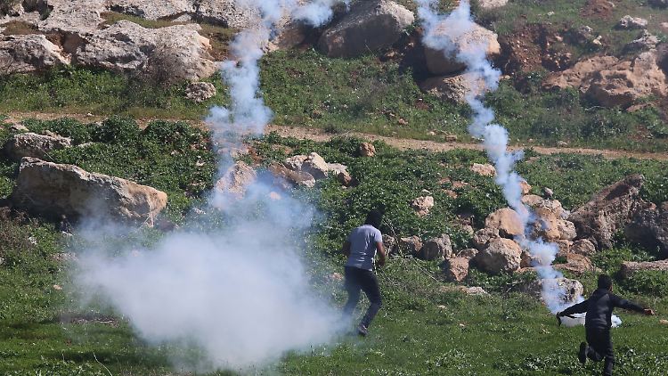Seit Jahresbeginn sterben bei den blutigen Auseinandersetzungen Dutzende Palästinenser und Israelis.