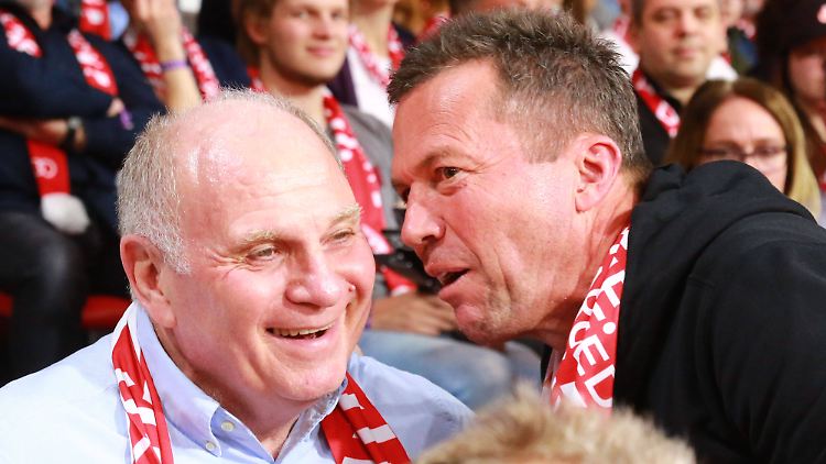 Derzeit nicht so dicke: Lothar Matthäus und Uli Hoeneß. 