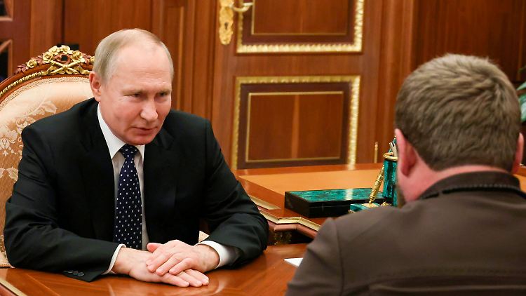 Am Montag empfing Putin den tschetschenischen Diktator Kadyrow im Kreml.