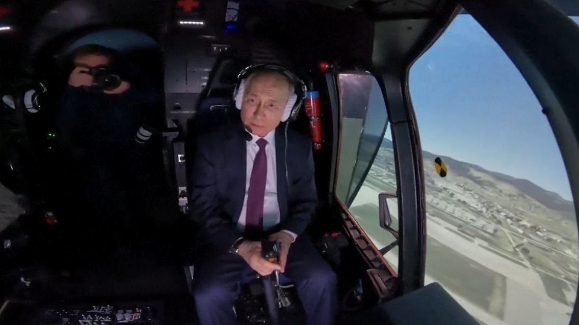 Putin_Helikopter2.PNG
