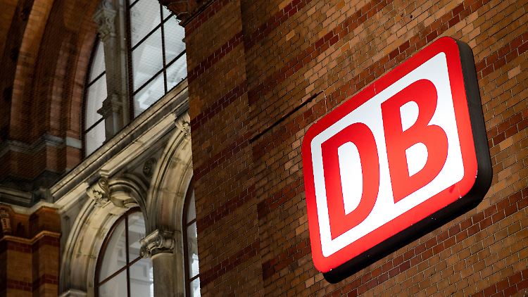 Die Behörde glaubt, dass Ziele wie die Verdoppelung des Personenverkehrs bis 2030 nicht zu erreichen sind.