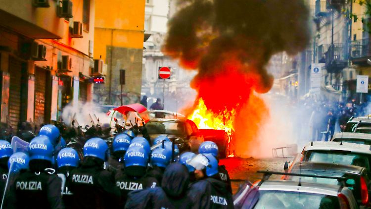 Neapels Bürgermeister kontaktierte infolge der Krawalle sogar den deutschen Botschafter in Italien.