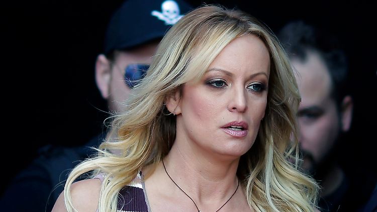 Stormy Daniels hatte nach eigener Aussage 2006 Sex mit Trump.