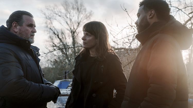 Lemp (Felix Vörtler), Brasch (Claudia Michelsen) und Màrquez (Pablo Grant) ermitteln.