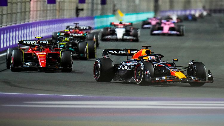 Verstappen stürmte weit nach vorne, musste sich aber mit Platz zwei zufriedengeben.