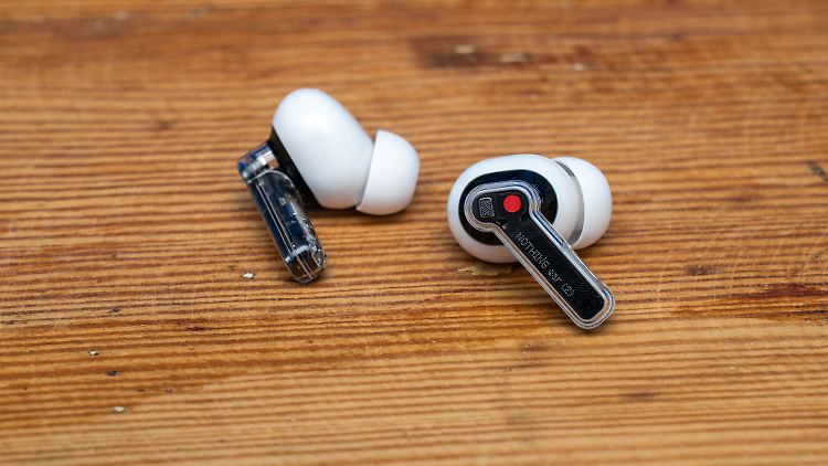 Die Nothing Ear (2) haben den transparenten Schick von den Vorgängern übernommen.