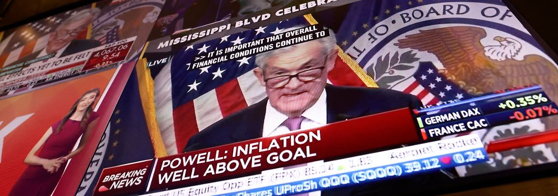 2023-03-09T172752Z_1718799129_RC2J2Z9Y3OFP_RTRMADP_3_USA-MARKETS-STOCKS.JPG