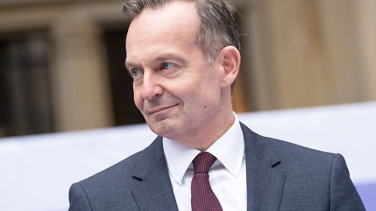 In Richtung E-Fuels soll es gehen, fordert Wissing. Die EU-Kommission kommt ihm offenbar entgegen. 