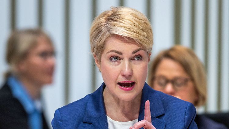 Schwesig steht massiv unter Druck.