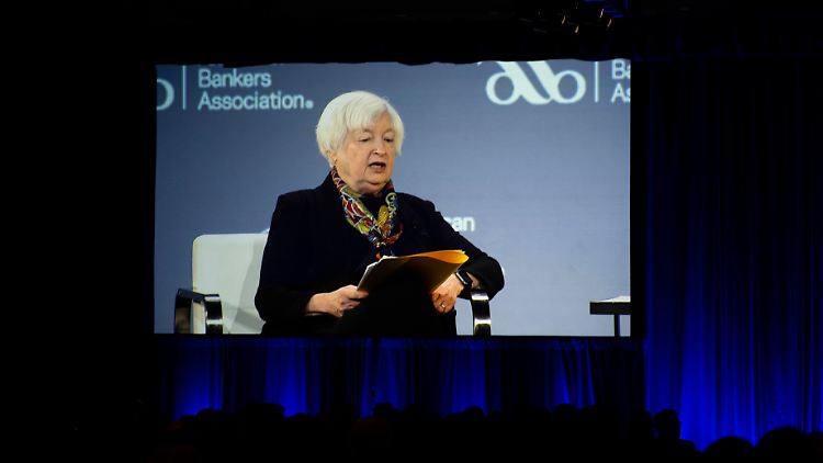US-Finanzministerin Yellen will, falls nötig, weitere Hilfen für angeschlagene Banken mobilisieren.