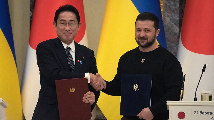 Japan hat im Einklang mit dem Westen Sanktionen gegen Russland verhängt und unterstützt die Ukraine. 