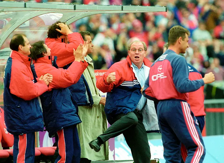 bg-leverkusen-saison-17