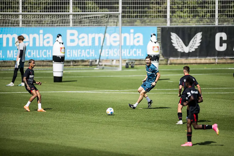 bg-leverkusen-saison-72